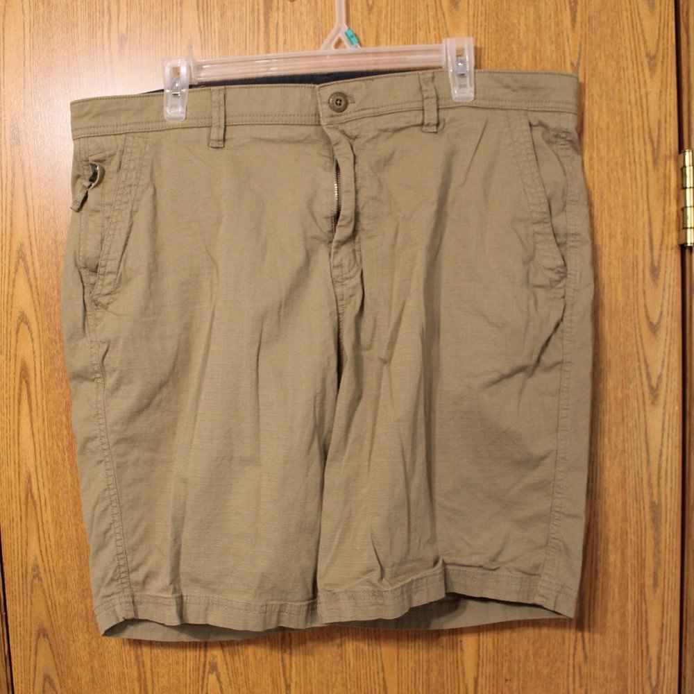 Men's Weatherproof Shorts Sz 38